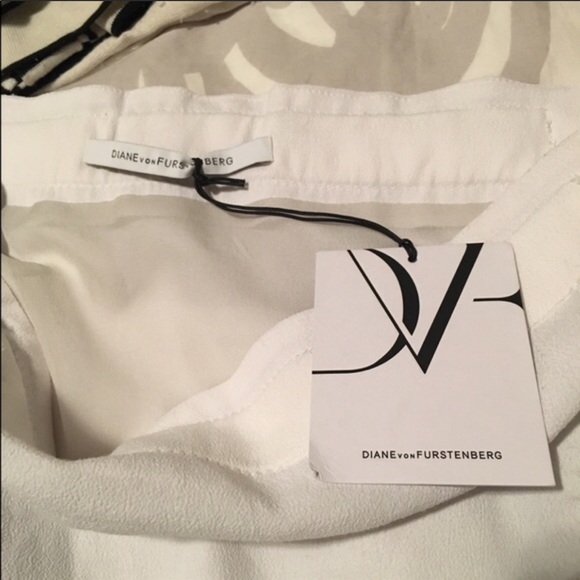 DVF mini skirt - Picture 2 of 2